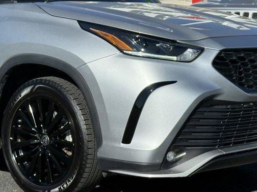 2024 Toyota Highlander XSE