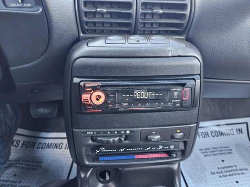 1997 Saturn SW SW2