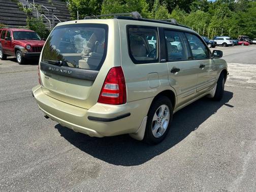 2004 Subaru Forester 2.5 XS