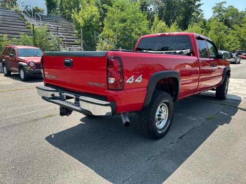 2004 Chevrolet Silverado 3500 LS