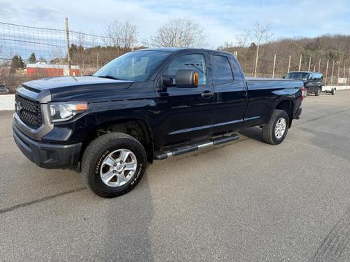 Midnight Black Metallic 2020 Toyota Tundra SR5