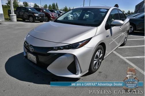 2017 Toyota Prius Prime PLUG-IN HYBRID/LEATHER SEATS/NAVIGATION/11.6-IN DI