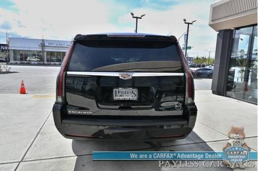 2018 Cadillac Escalade ESV Platinum
