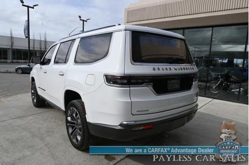 Bright White Clearcoat 2022 Jeep Grand Wagoneer Series III