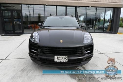 2021 Porsche Macan Base