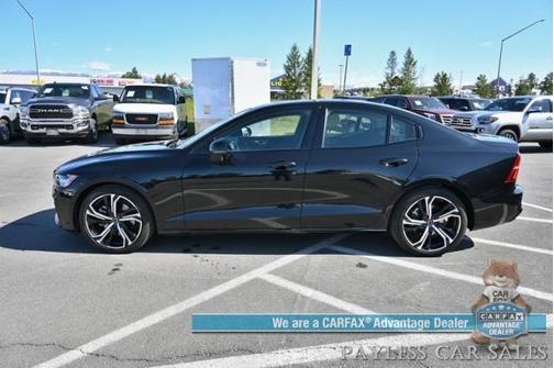 2024 Volvo S60 B5 Core Dark Theme