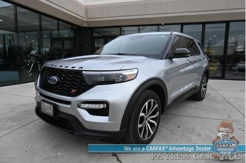 Iconic Silver Metallic 2021 Ford Explorer ST