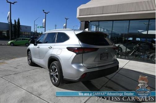 2024 Toyota Highlander XLE/AWD/POWER&HEATED SEATS/SUNROOF/ADAPTIVE CRUISE