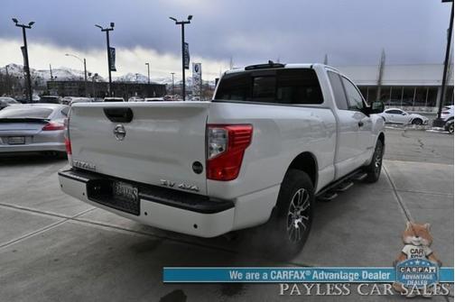 2022 Nissan Titan SV