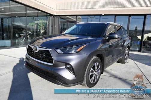 2023 Toyota Highlander XLE/AWD/POWER&HEATED SEATS/SUNROOF/ADAPTIVE CRUISE