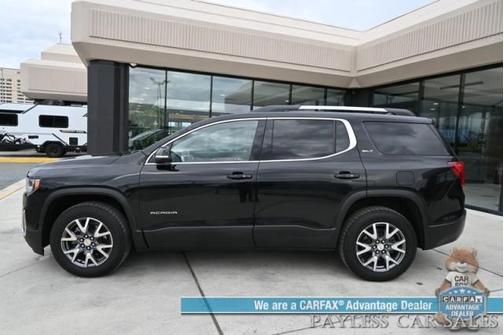 2023 GMC Acadia SLT