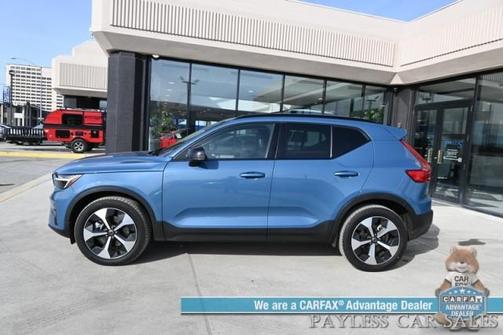 2024 Volvo XC40 CORE/DARK THEME/AWD/POWER&HEATED SEATS/PANORAMIC S