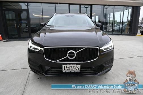 Onyx Black Metallic 2020 Volvo XC60 T5 Momentum