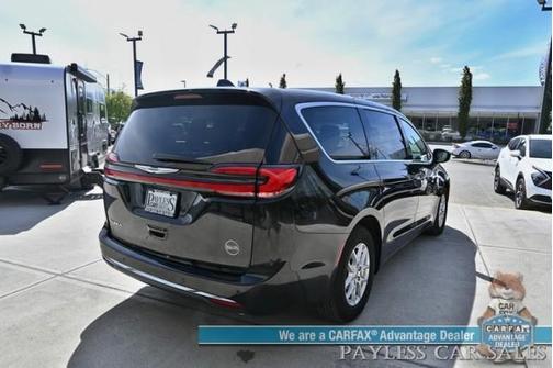 2024 Chrysler Pacifica Touring-L