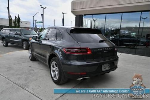 2017 Porsche Macan Base