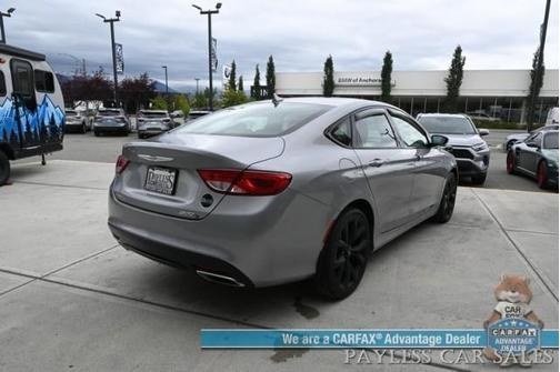 2015 Chrysler 200 S