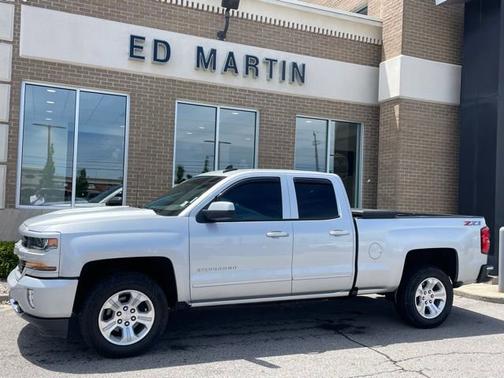 Silver Ice Metallic 2019 Chevrolet Silverado 1500 2LT