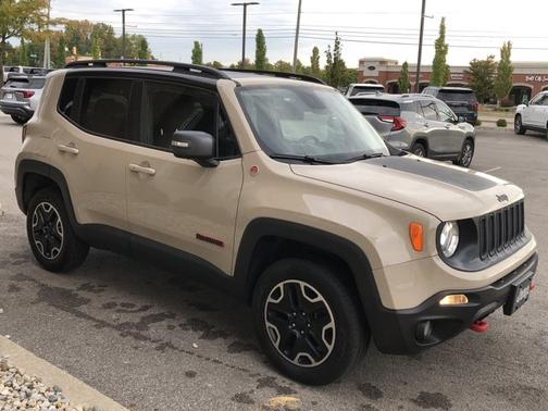 2016 Jeep Renegade Trailhawk