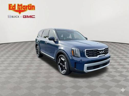 Midnight Lake Blue 2024 Kia Telluride S