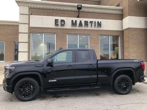 Onyx Black 2023 GMC Sierra 1500 Elevation
