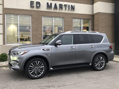 2019 INFINITI QX80 LUXE