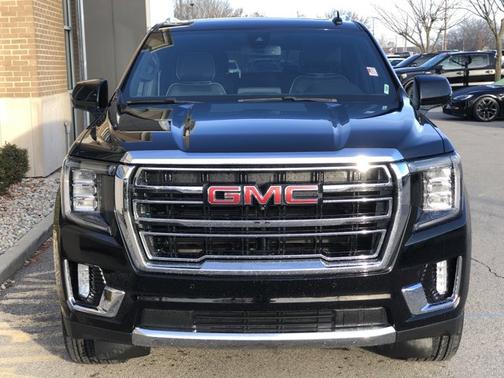 2022 GMC Yukon XL SLT