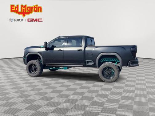 2024 GMC Sierra 2500 Denali