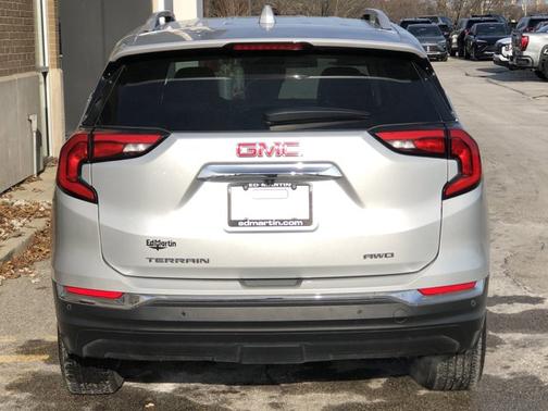 2021 GMC Terrain SLT