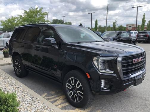 2024 GMC Yukon AT4