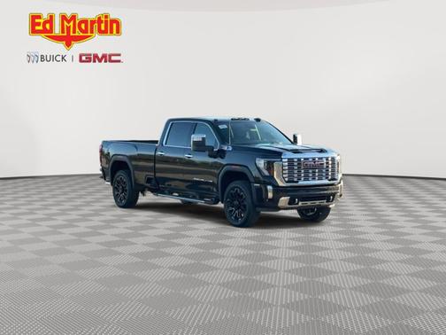 2025 GMC Sierra 3500 Denali