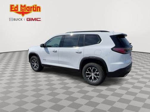 2026 GMC Acadia AWD AT4