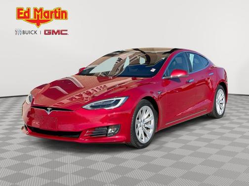 Red Multi-Coat 2017 Tesla Model S 75D