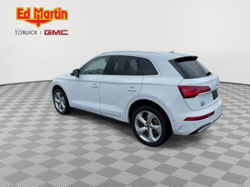 2021 Audi Q5 Prestige