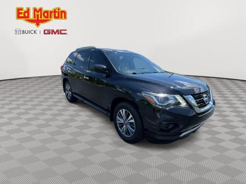 Magnetic Black Pearl 2020 Nissan Pathfinder S