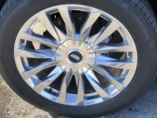 2023 Cadillac Escalade 4WD Premium Luxury