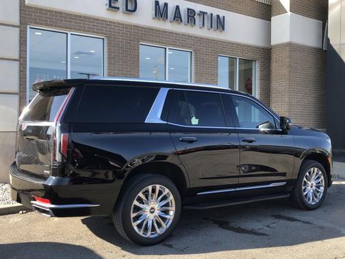 2023 Cadillac Escalade 4WD Premium Luxury