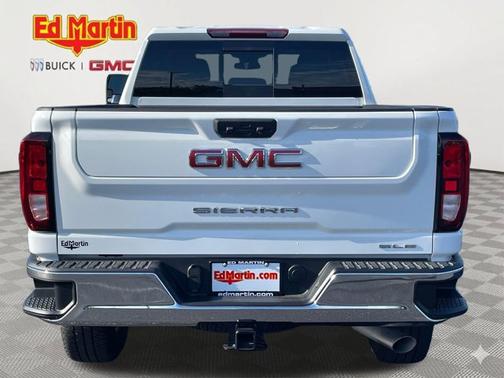 Summit White 2025 GMC Sierra 2500 SLE