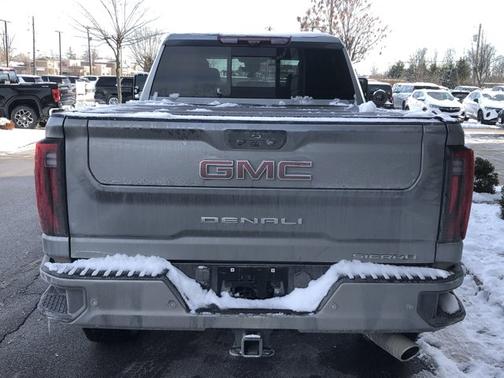 2025 GMC Sierra 2500 Denali
