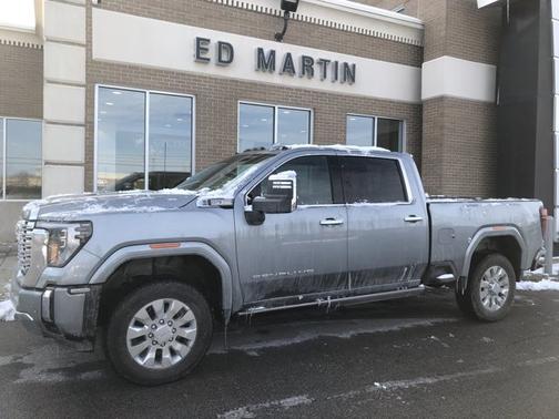 2025 GMC Sierra 2500 Denali