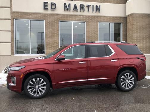 2023 Chevrolet Traverse Premier