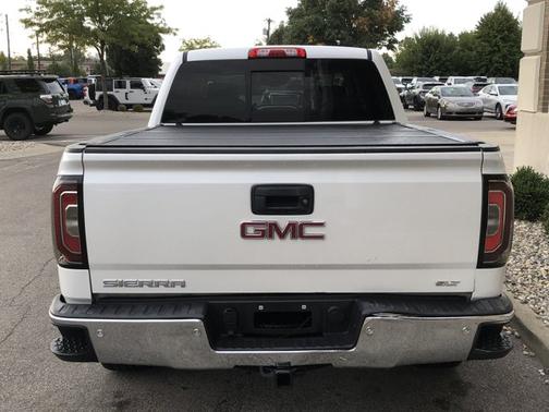 2017 GMC Sierra 1500 SLT
