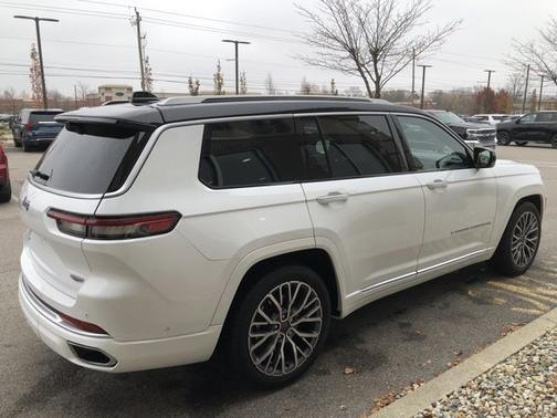 2021 Jeep Grand Cherokee L Summit Reserve