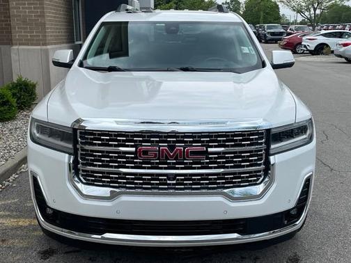 White Frost Tricoat 2021 GMC Acadia Denali