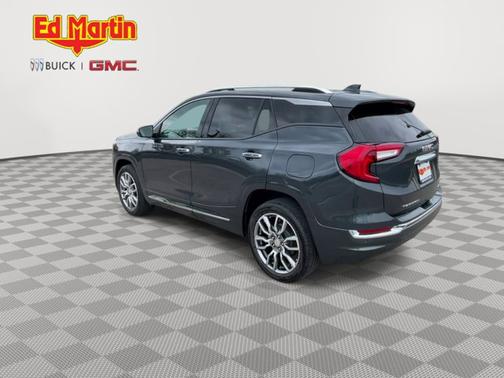 2022 GMC Terrain Denali