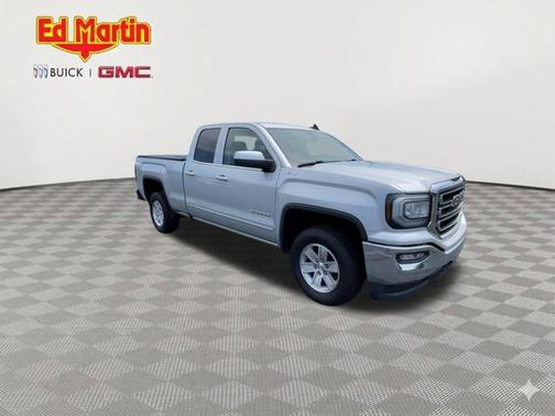 Quicksilver Metallic 2019 GMC Sierra 1500 SLE