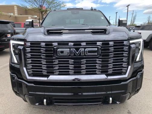 Onyx Black 2024 GMC Sierra 3500 Denali