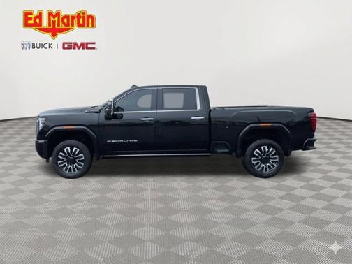 Onyx Black 2024 GMC Sierra 3500 Denali