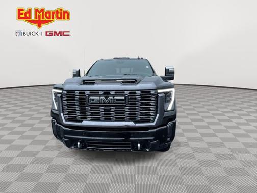 Onyx Black 2024 GMC Sierra 3500 Denali