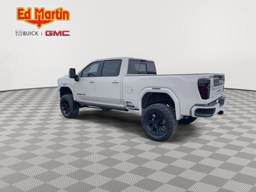2026 GMC Sierra 2500 AT4