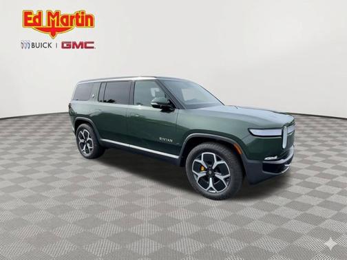 Forest Green 2023 Rivian R1S Launch Edition